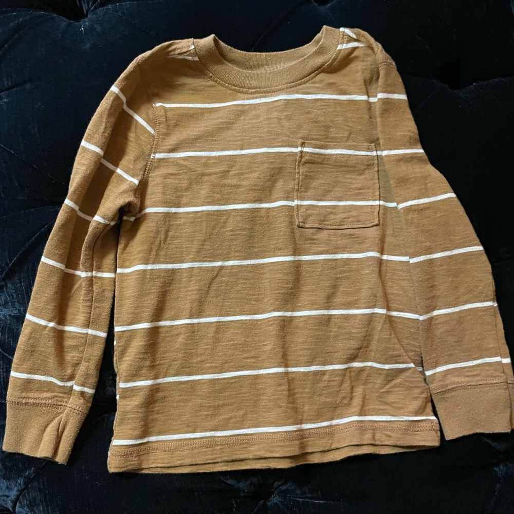 Old Navy brown and white pocket long-sleeve t-shirt, Size 3T